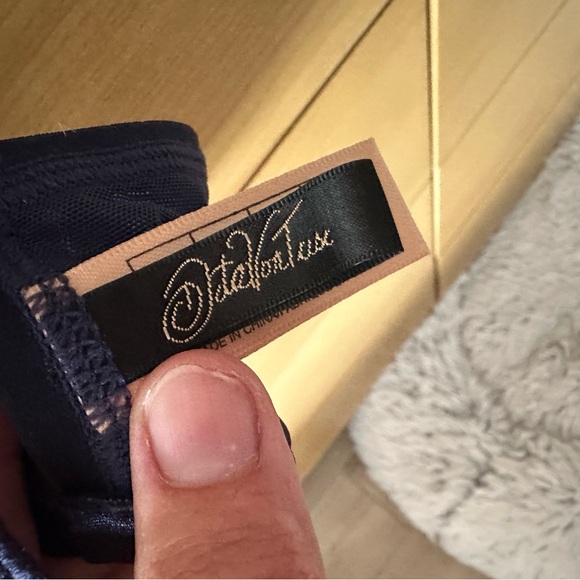 34D Navy Bra - Dita Von Teese - Picture 3 of 4